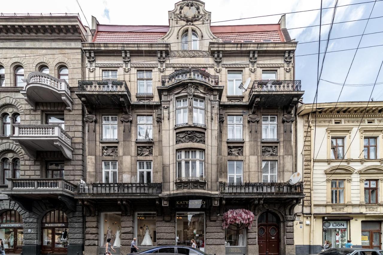 Neoclassic Apartment Львов Экстерьер фото